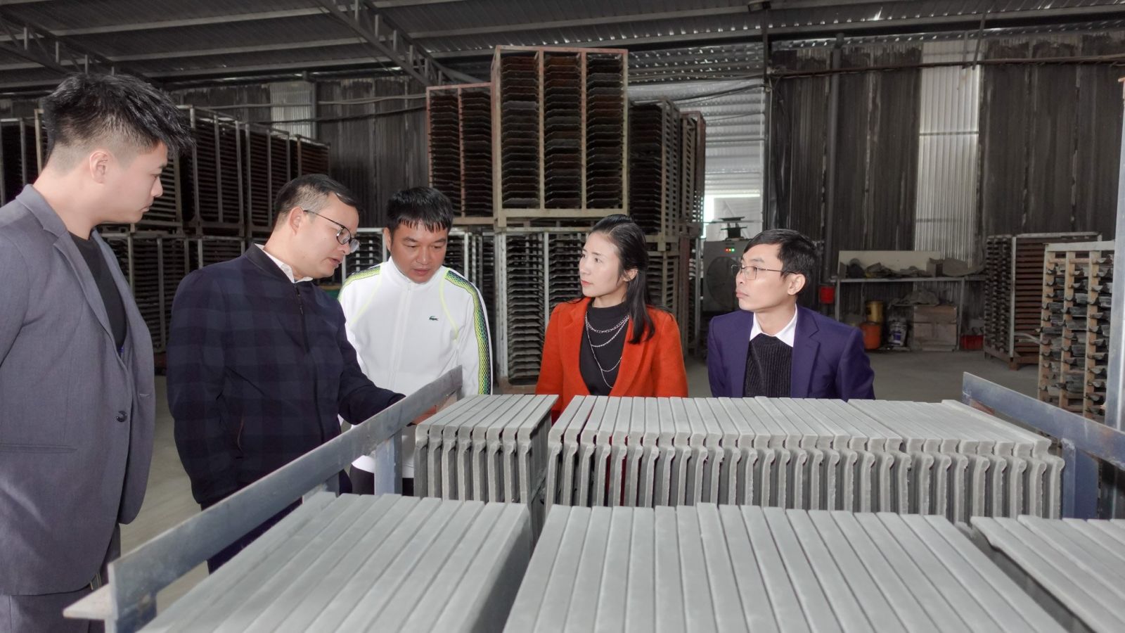 Lãnh đạo Viettel Construction thăm quan nhà máy Nasaki