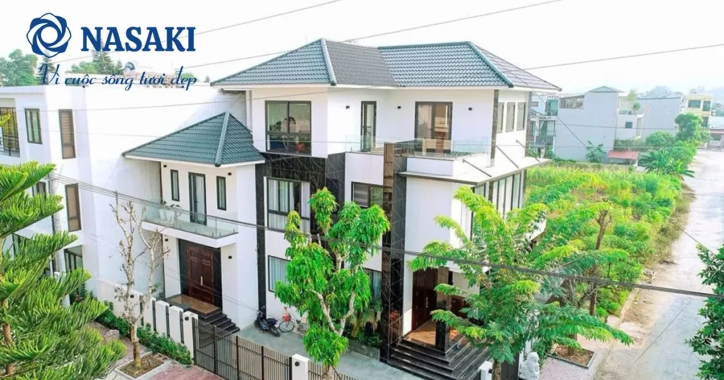 Biệt thự mái ngói, minh họa bài toán chi phí vòng đời của mái nhà