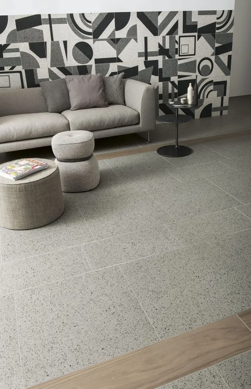 Phòng khách Minimalism kết hợp sàn Terrazzo và tường họa tiết
